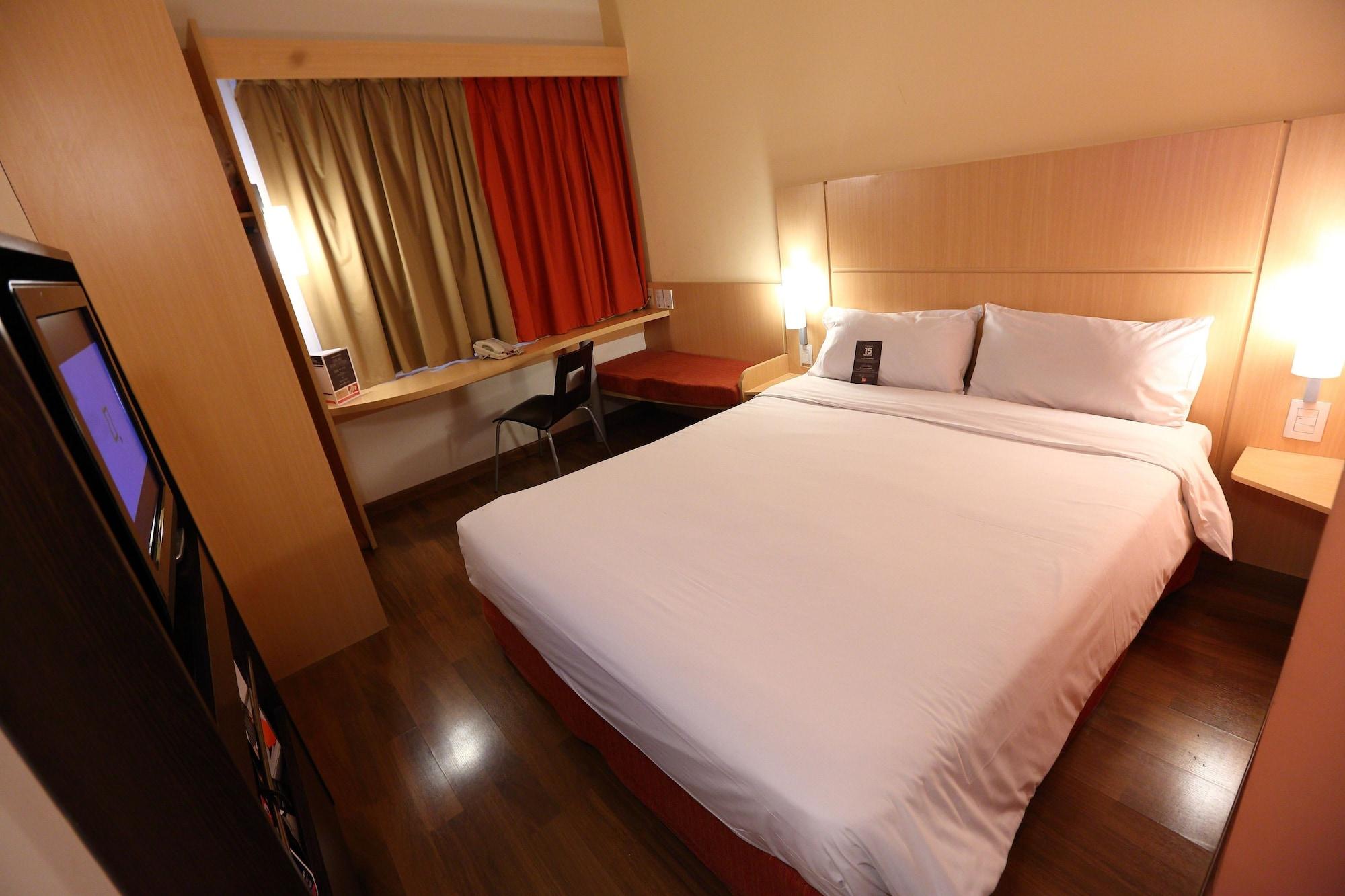 Ibis Buenos Aires Obelisco Hotel Екстериор снимка