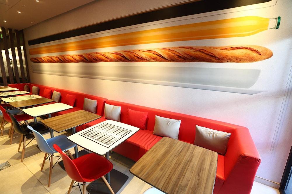 Ibis Buenos Aires Obelisco Hotel Екстериор снимка